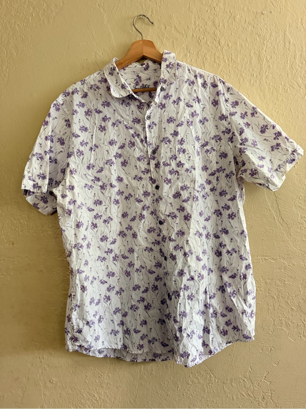 Tasso Elba White Short-Sleeve Button-Down with Purple Floral Print